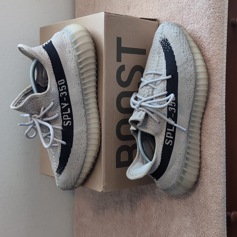 🔥Yeezy 350 Boost Size 12